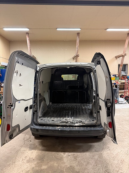 Renault Kangoo Express 8 of 10