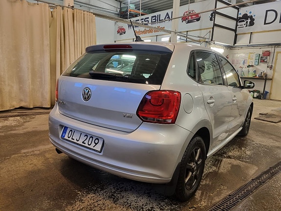 Volkswagen Polo 9 of 14