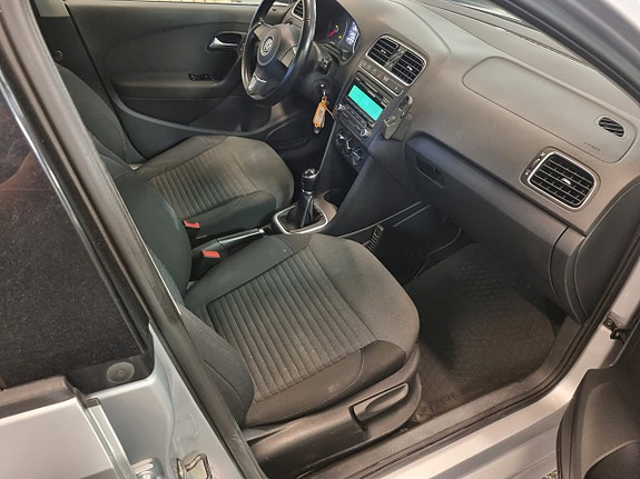 Volkswagen Polo 13 of 14