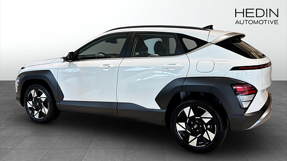 Hyundai Kona 6 of 12