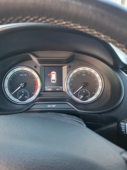 Skoda Octavia 5 of 7