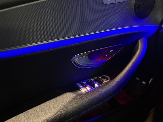 Mercedes-Benz E220 d 22 of 29