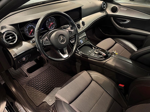 Mercedes-Benz E220 d 10 of 29