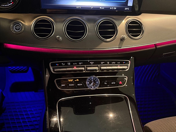 Mercedes-Benz E220 d 18 of 29