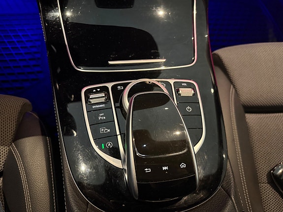 Mercedes-Benz E220 d 19 of 29