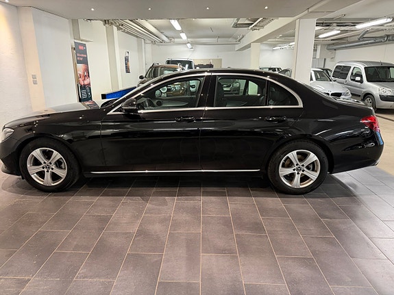 Mercedes-Benz E220 d 8 of 29