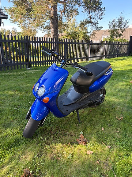 Yamaha Neos 2 of 3