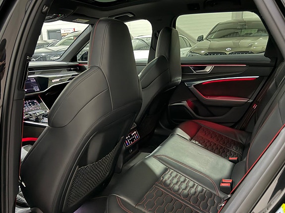 Audi RS6 14 of 21