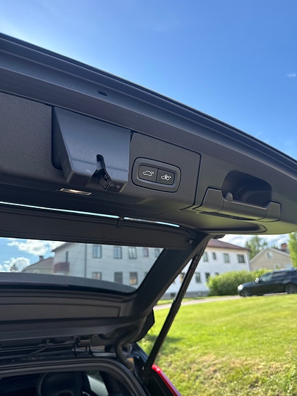 Volvo XC60 13 of 15