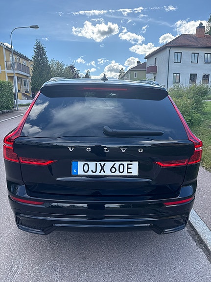 Volvo XC60 12 of 15