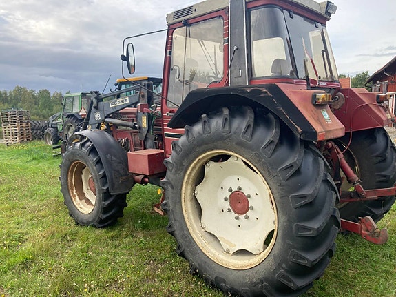Case IH 956XL 4wd med lastare 2 of 12