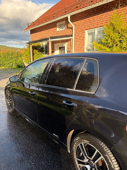 Volkswagen Golf VI 3 of 10