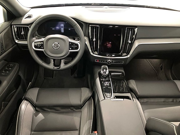 Volvo V60 5 of 13
