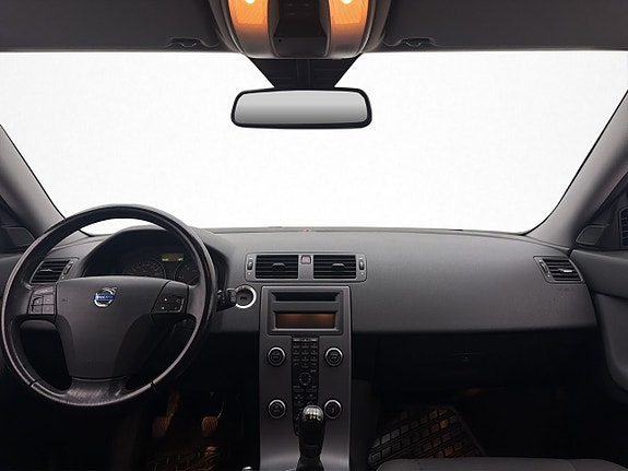 Volvo V50 13 of 22