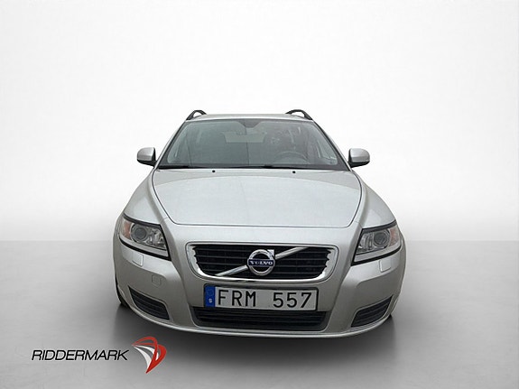 Volvo V50 2 of 22