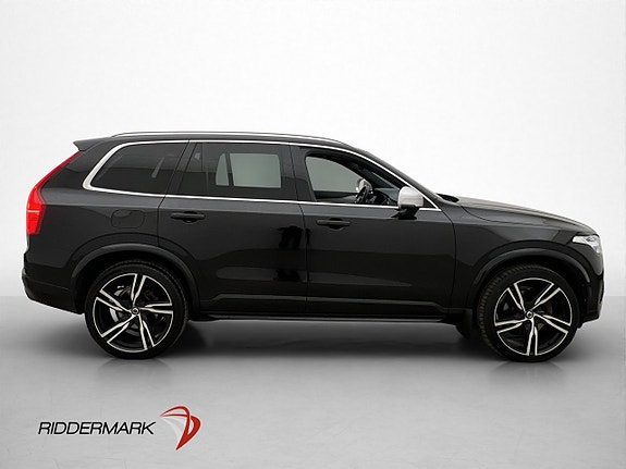 Volvo XC90 9 of 30
