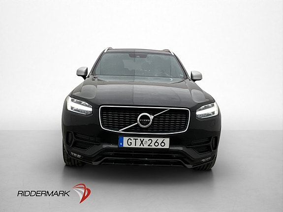 Volvo XC90 2 of 30