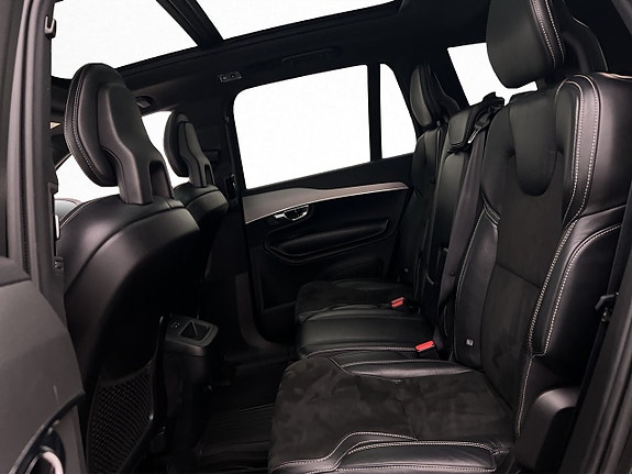 Volvo XC90 21 of 30
