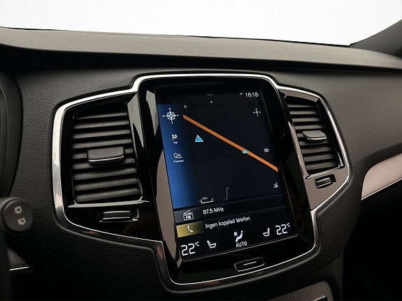 Volvo XC90 23 of 30
