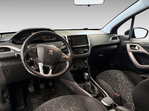 Peugeot 2008 12 of 12