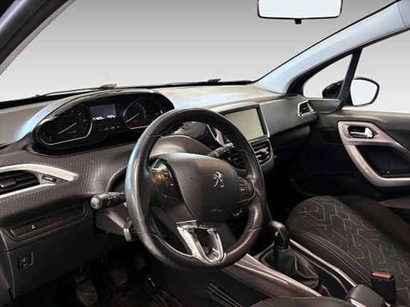 Peugeot 2008 10 of 12