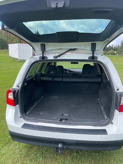 Volvo V70 5 of 5