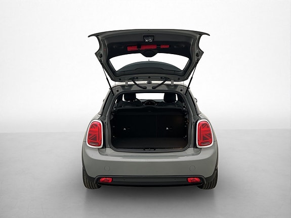 MINI Cooper SE 9 of 28