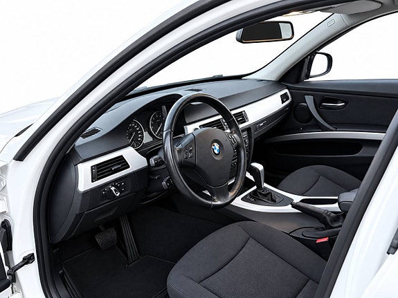 BMW 320d 8 of 10