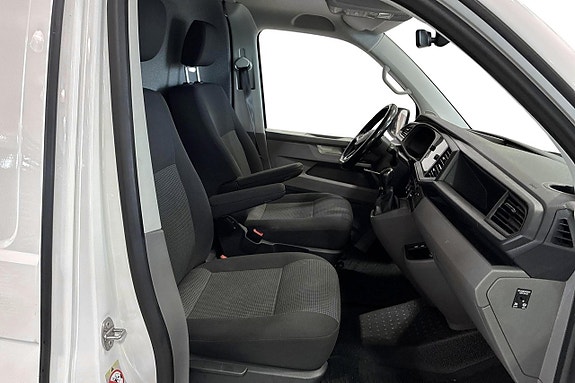Volkswagen Transporter 6 of 11