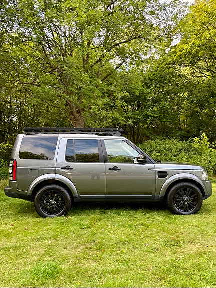 Land Rover Discovery 4 3 of 9