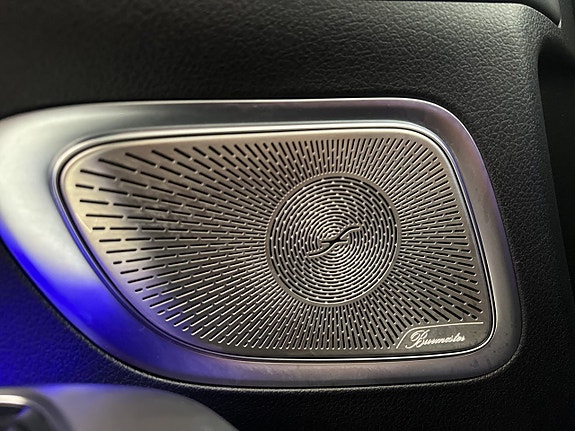 Mercedes-Benz C63 14 of 30