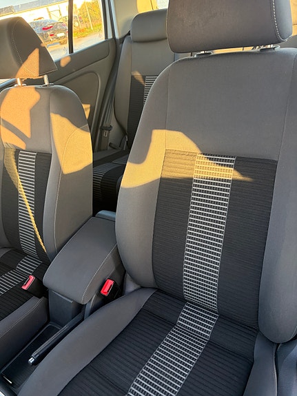 Volkswagen Golf Plus 3 of 5