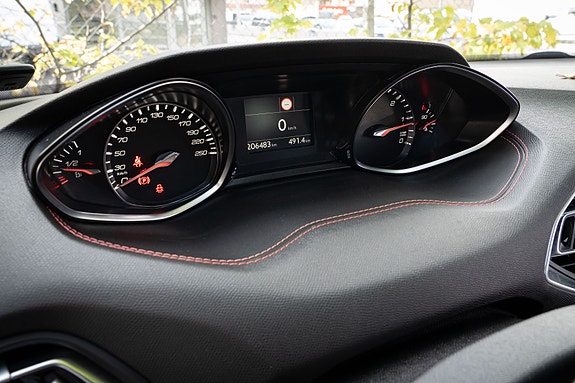 Peugeot 308 SW 23 of 24