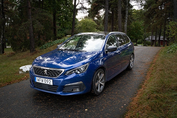Peugeot 308 SW 4 of 24