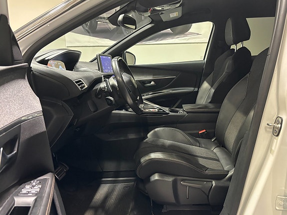 Peugeot 3008 7 of 23