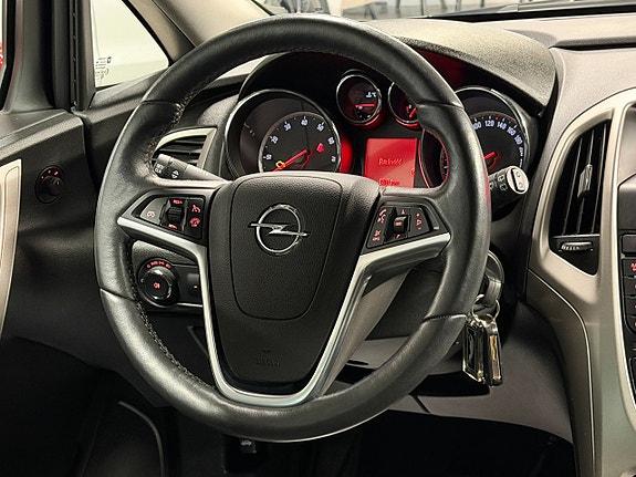 Opel Astra 13 of 26