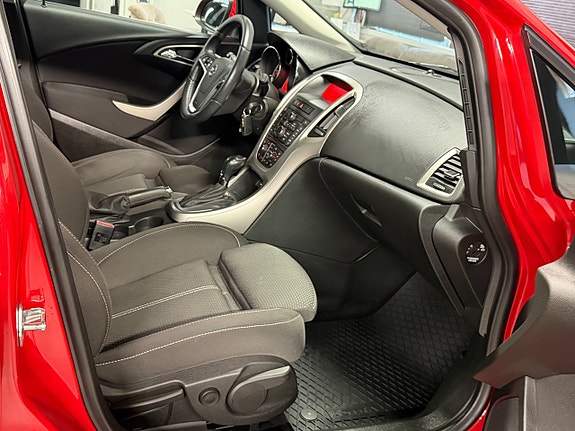 Opel Astra 23 of 26
