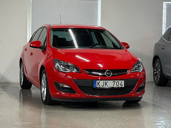 Opel Astra 4 of 26