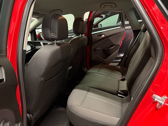 Opel Astra 25 of 26