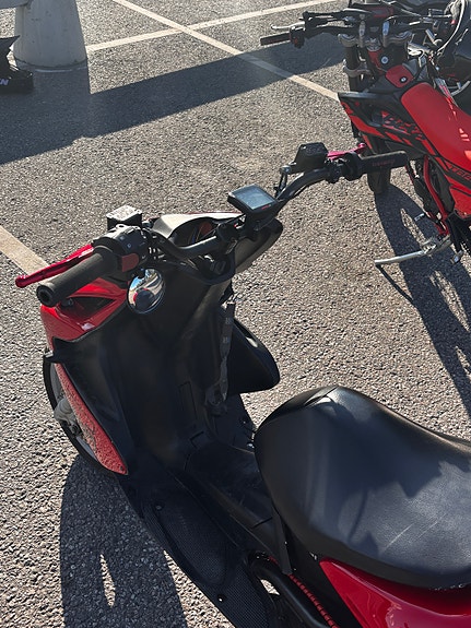 Yamaha 5 of 6