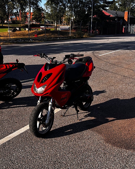 Yamaha 2 of 6