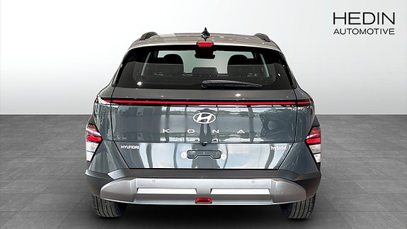 Hyundai Kona 5 of 12