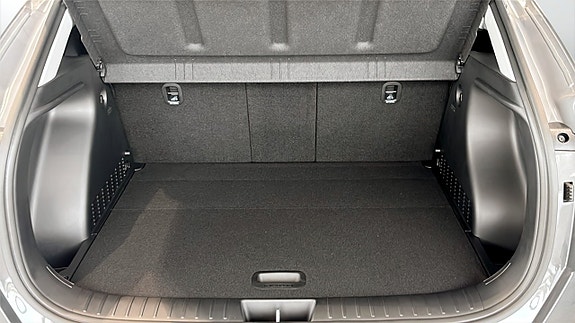 Hyundai Kona 12 of 12