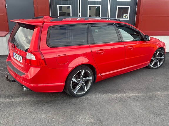 Volvo V70 7 of 13