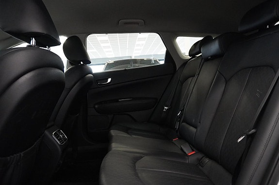 Kia Optima 15 of 20