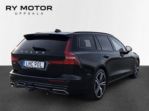 Volvo V60 4 of 22