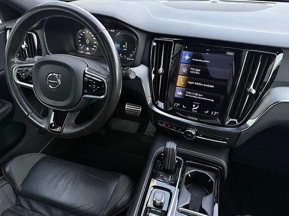 Volvo V60 9 of 22