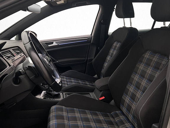 Volkswagen Golf I 14 of 30