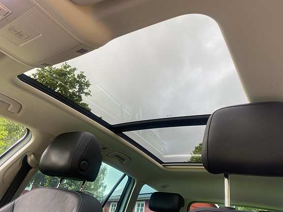 Volkswagen Passat 7 of 10