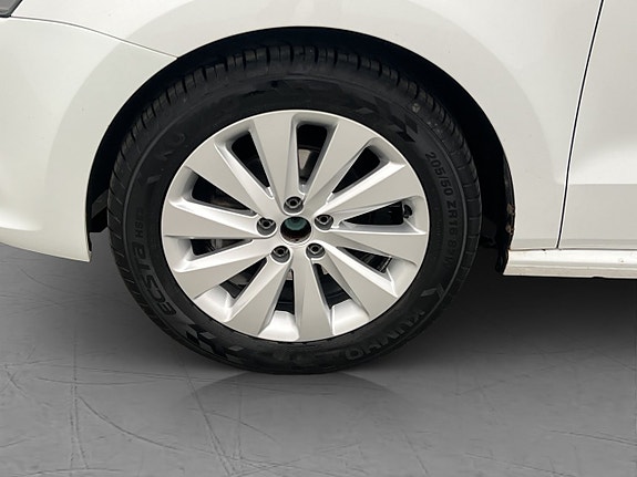 Volkswagen Polo 23 of 23